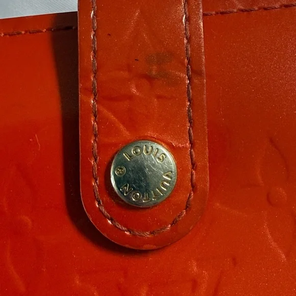 Louis Vuitton Vernis Kisslock Wallet Red Patent Leather Monogram Bifold COA - Picture 10 of 11